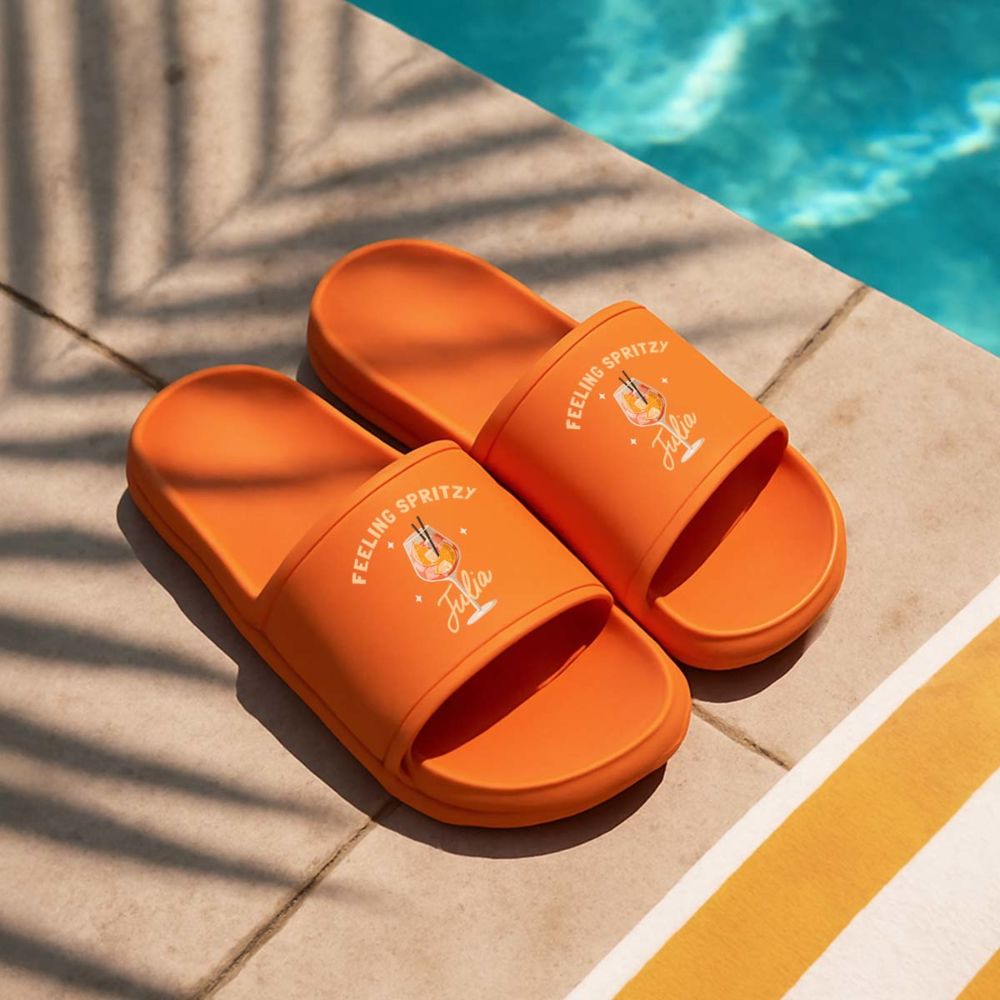Gepersonaliseerde aperol badslippers met tekst
