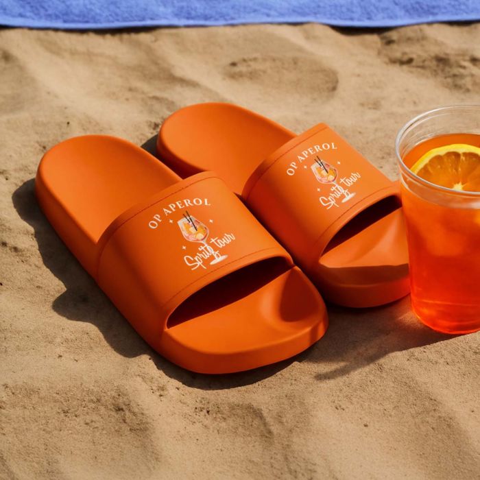 Gepersonaliseerde aperol badslippers met tekst