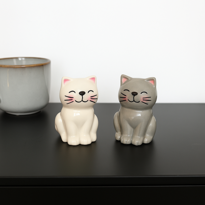 Katten zout- en peperstrooiers